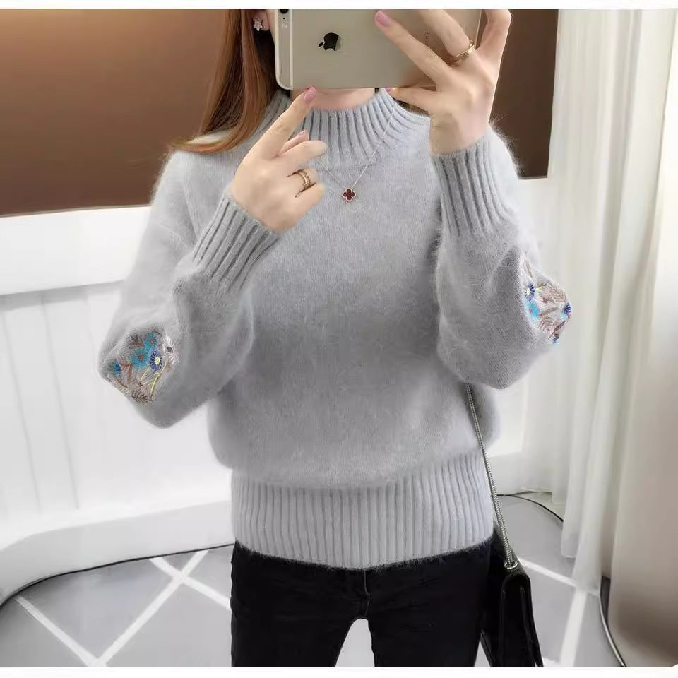 Floral | Gruby Sweter z Dzianiny Kaszmirowej z Kwiatowym Haftem